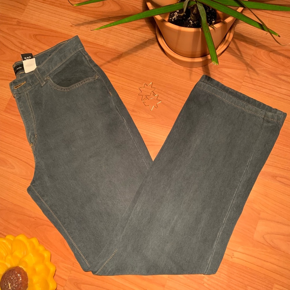 Calvin Klein Bootcut Jeans 👖